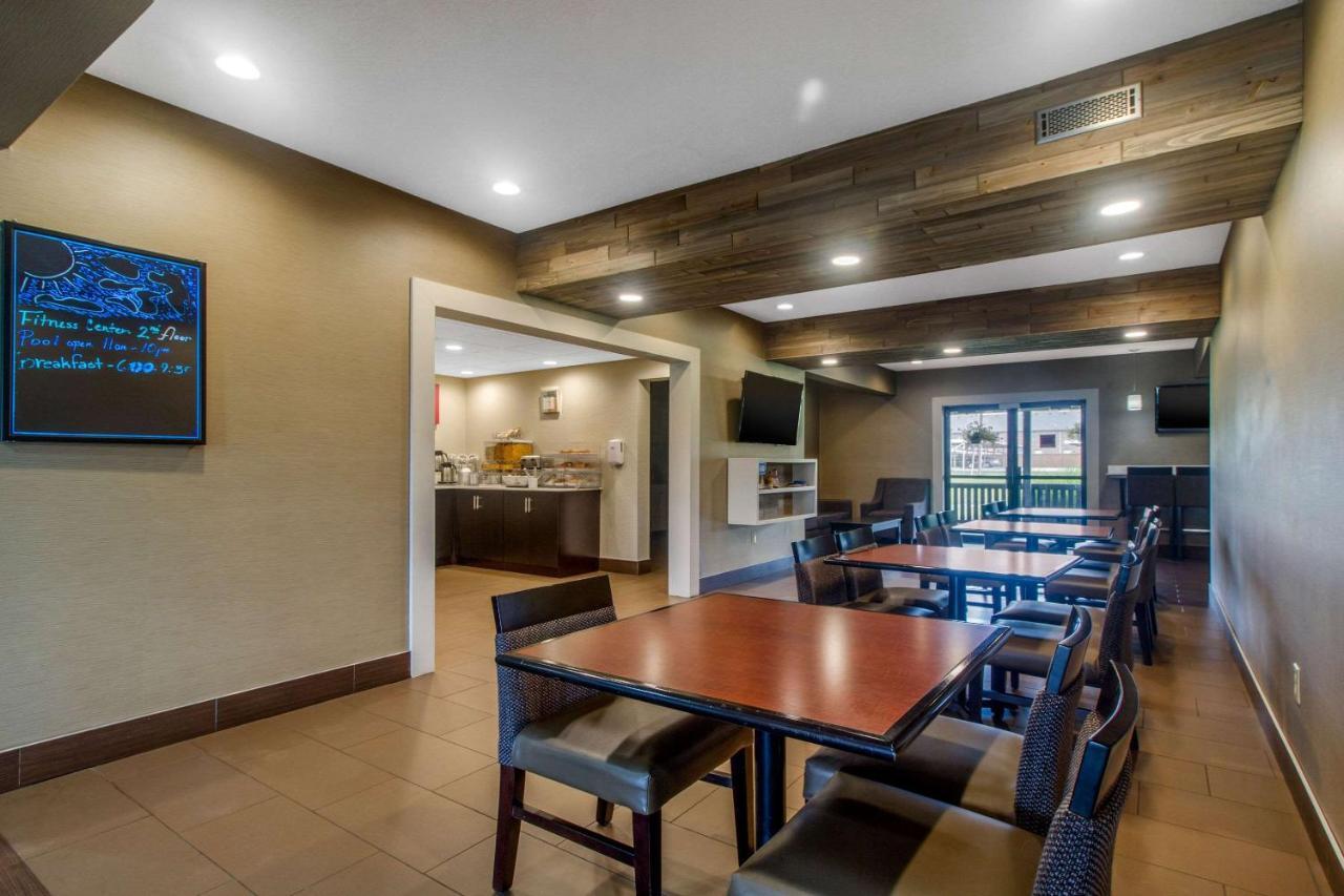 Comfort Suites Danville Exterior foto